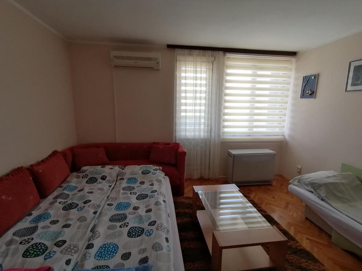 Apartman Lena Arandjelovac Esterno foto